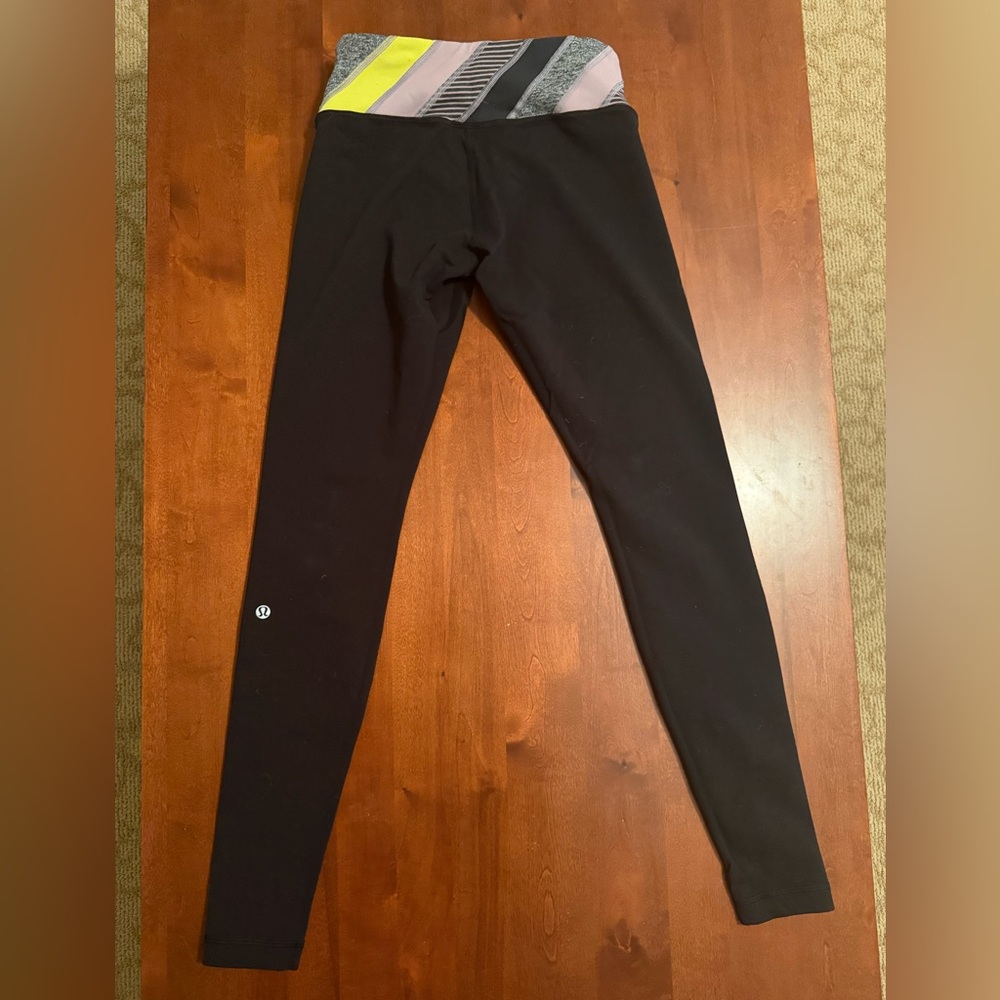 LOT 3 Lululemon black leggings SIZE 6 women’s: crop, 7/8, and full leg EUC